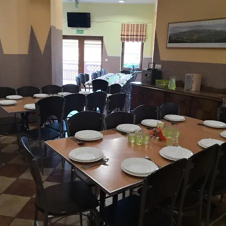 Vandrarhem Szkolne Schronisko Mlodziezowe Plum Piechowice (Karkonosze)