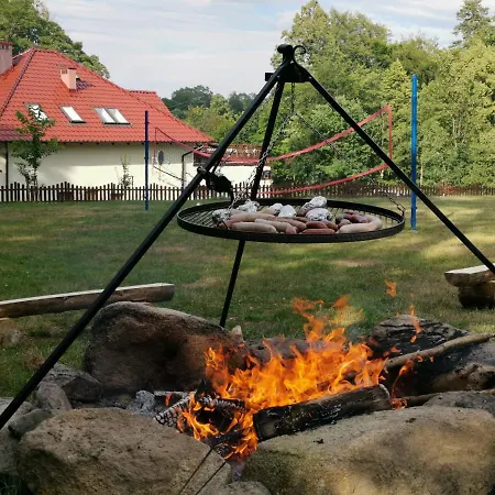 Szkolne Schronisko Mlodziezowe Plum Vandrarhem *