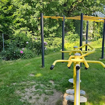 Szkolne Schronisko Mlodziezowe Plum *