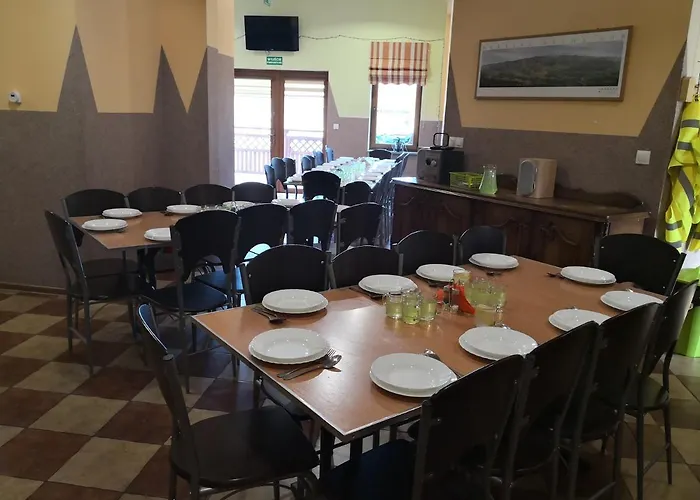 Vandrarhem Szkolne Schronisko Mlodziezowe Plum Piechowice (Karkonosze)