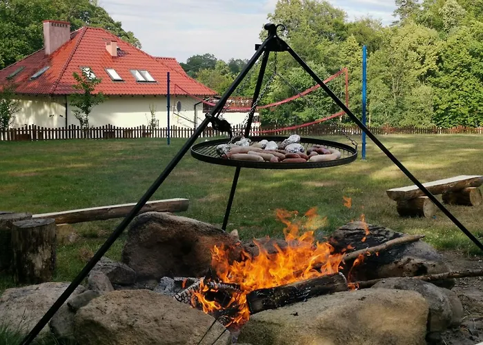 Szkolne Schronisko Mlodziezowe Plum Vandrarhem *
