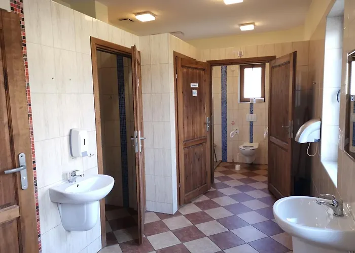 Szkolne Schronisko Mlodziezowe Plum Piechowice (Karkonosze)