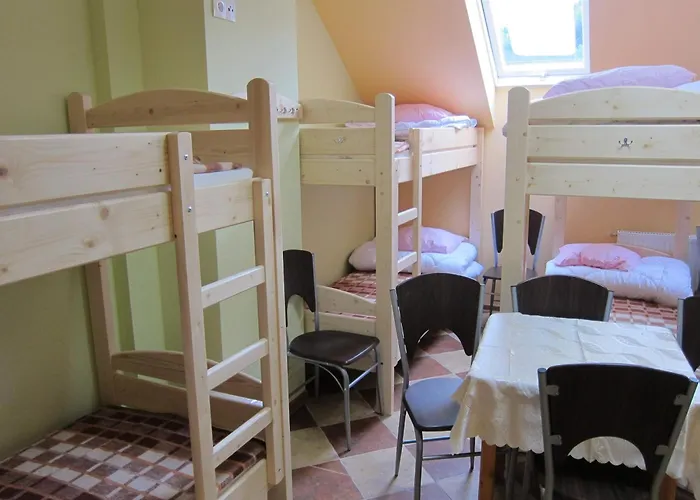 Szkolne Schronisko Mlodziezowe Plum * Piechowice (Karkonosze)